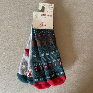 ZARA 2 PACK XMAS MOOD SOCKS
